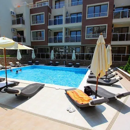 Lucky Beach Aparthotel Sozopol