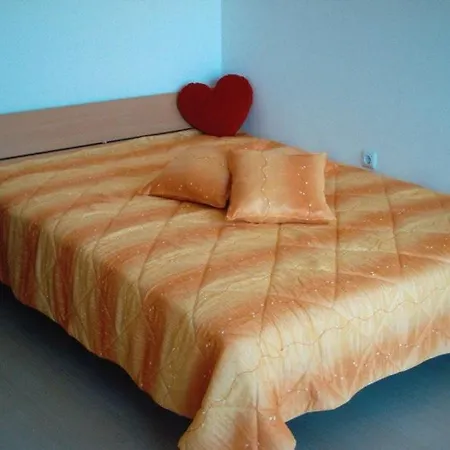 Lucky Beach Aparthotel